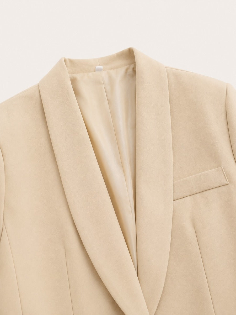 Genziana | Conjunto de Dos Piezas con Blazer de Cuello Chal y Cinturón en la Cintura