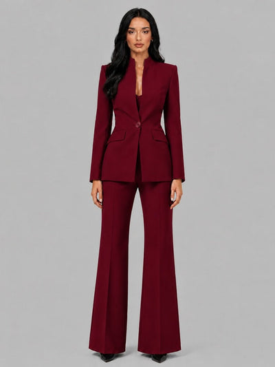 Faustina | Conjunto de Dos Piezas con Blazer de Cinturilla y Pantalones de Campana